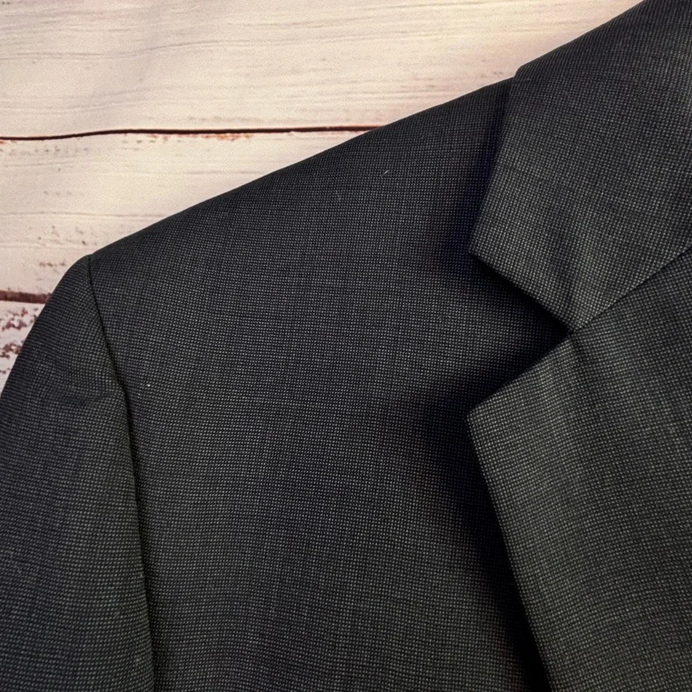 Blazer Jos. A. Bank 44R Charcoal Gray 100% Wool Two Button Single Vent Jacket